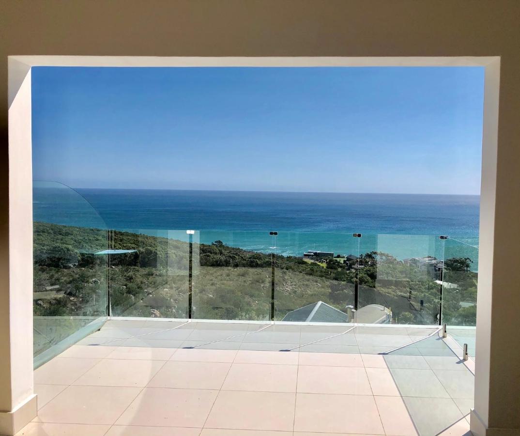 Camps Bay Blue Self-Catering Studios Cidade Do Cabo Exterior foto