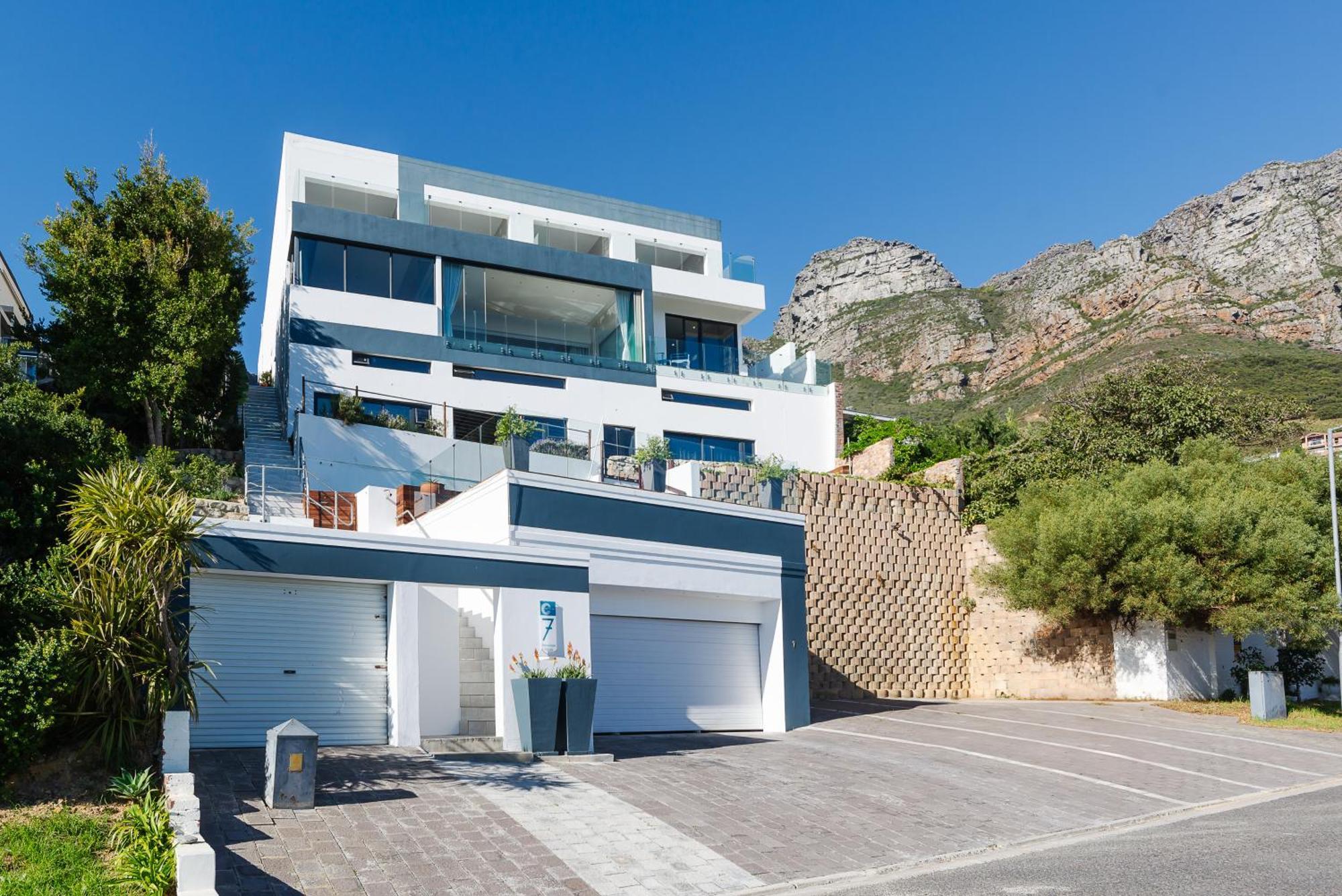 Camps Bay Blue Self-Catering Studios Cidade Do Cabo Exterior foto